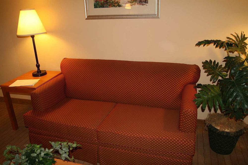 Hampton Inn & Suites Tampa East Casino Area Seffner Oda fotoğraf