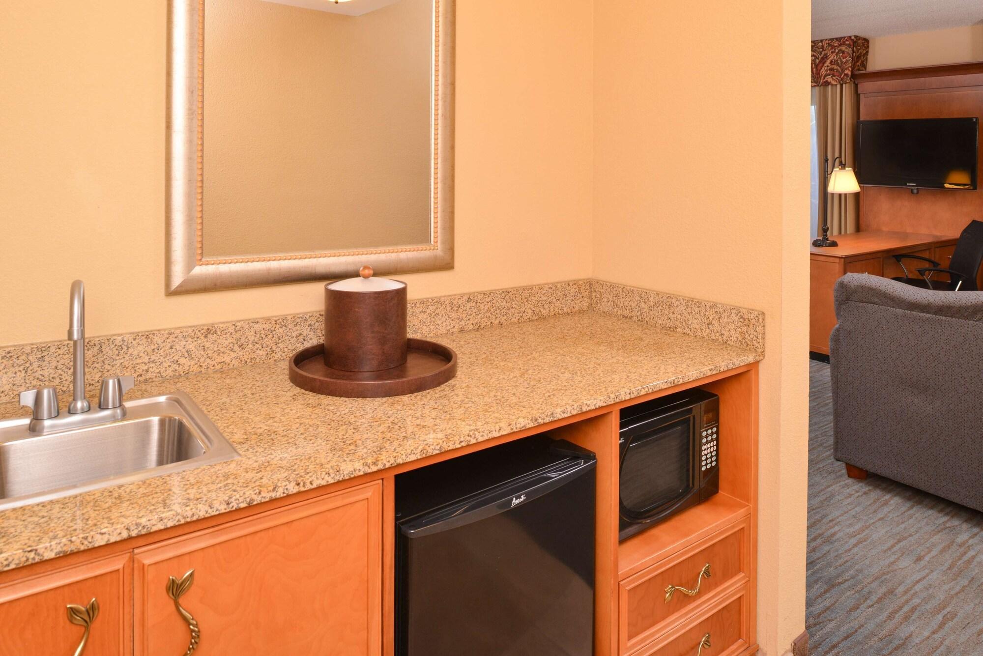 Hampton Inn & Suites Tampa East Casino Area Seffner Dış mekan fotoğraf