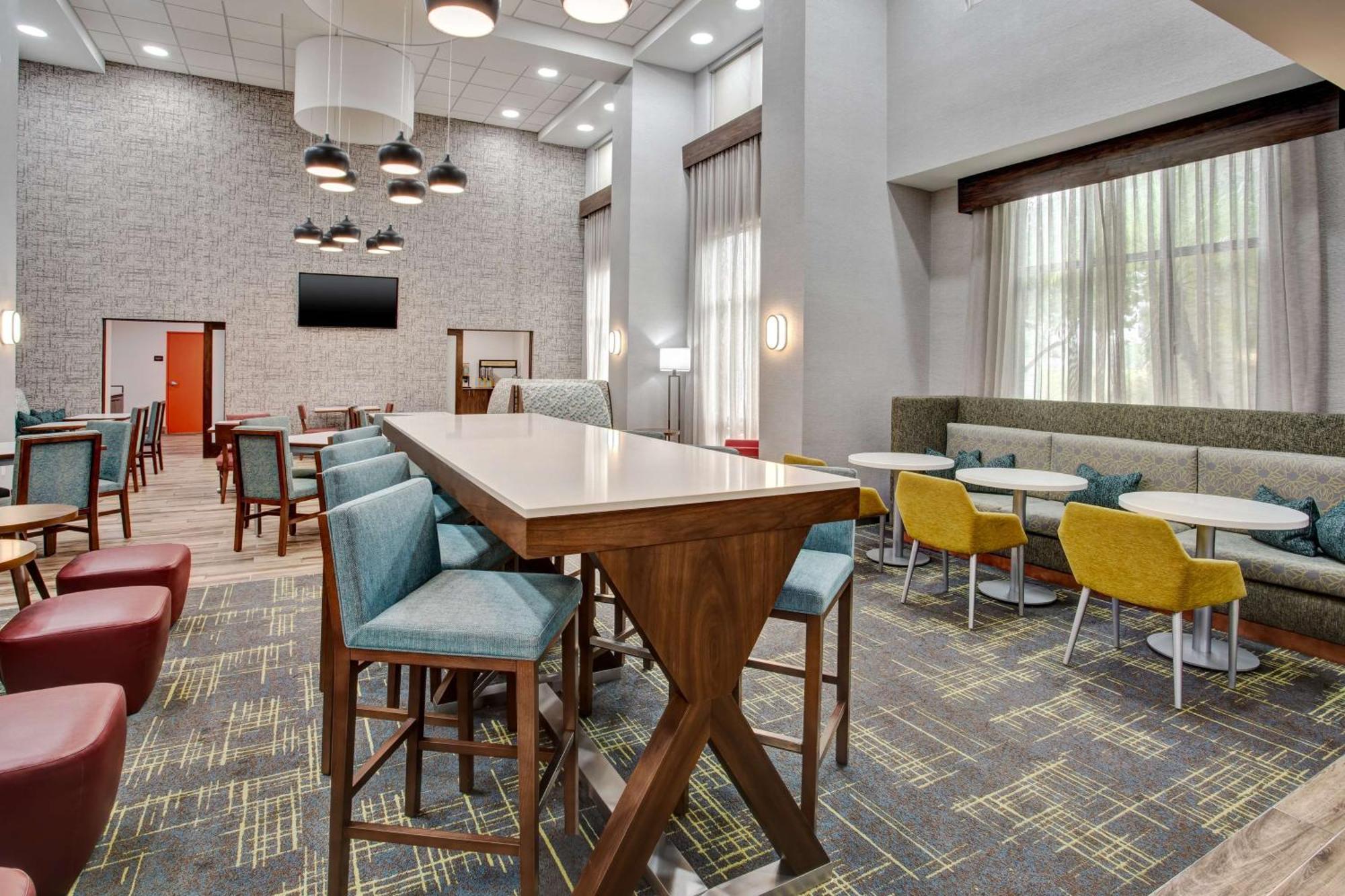 Hampton Inn & Suites Tampa East Casino Area Seffner Dış mekan fotoğraf