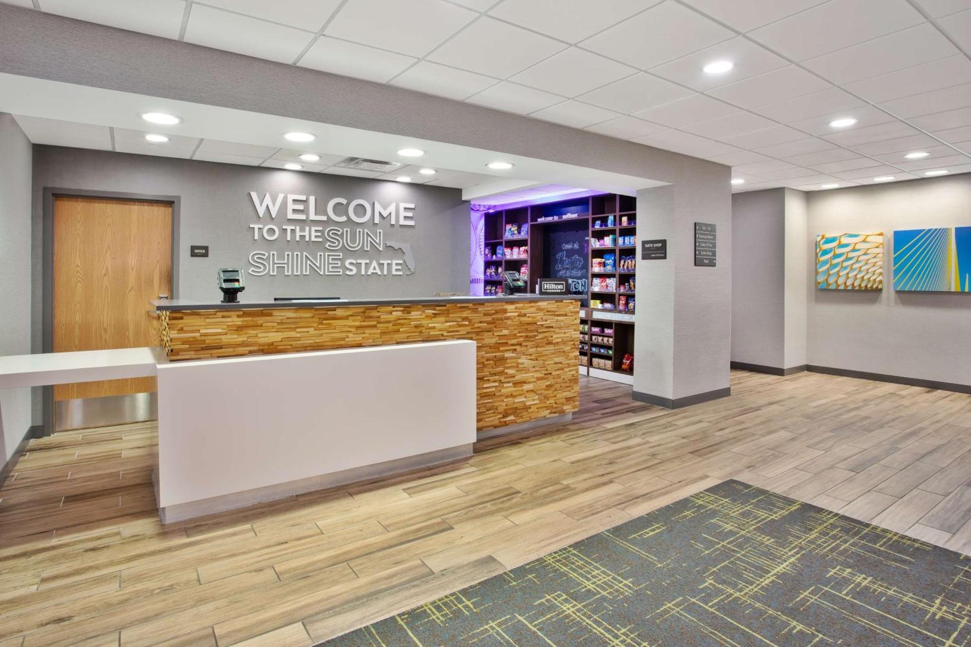 Hampton Inn & Suites Tampa East Casino Area Seffner Dış mekan fotoğraf