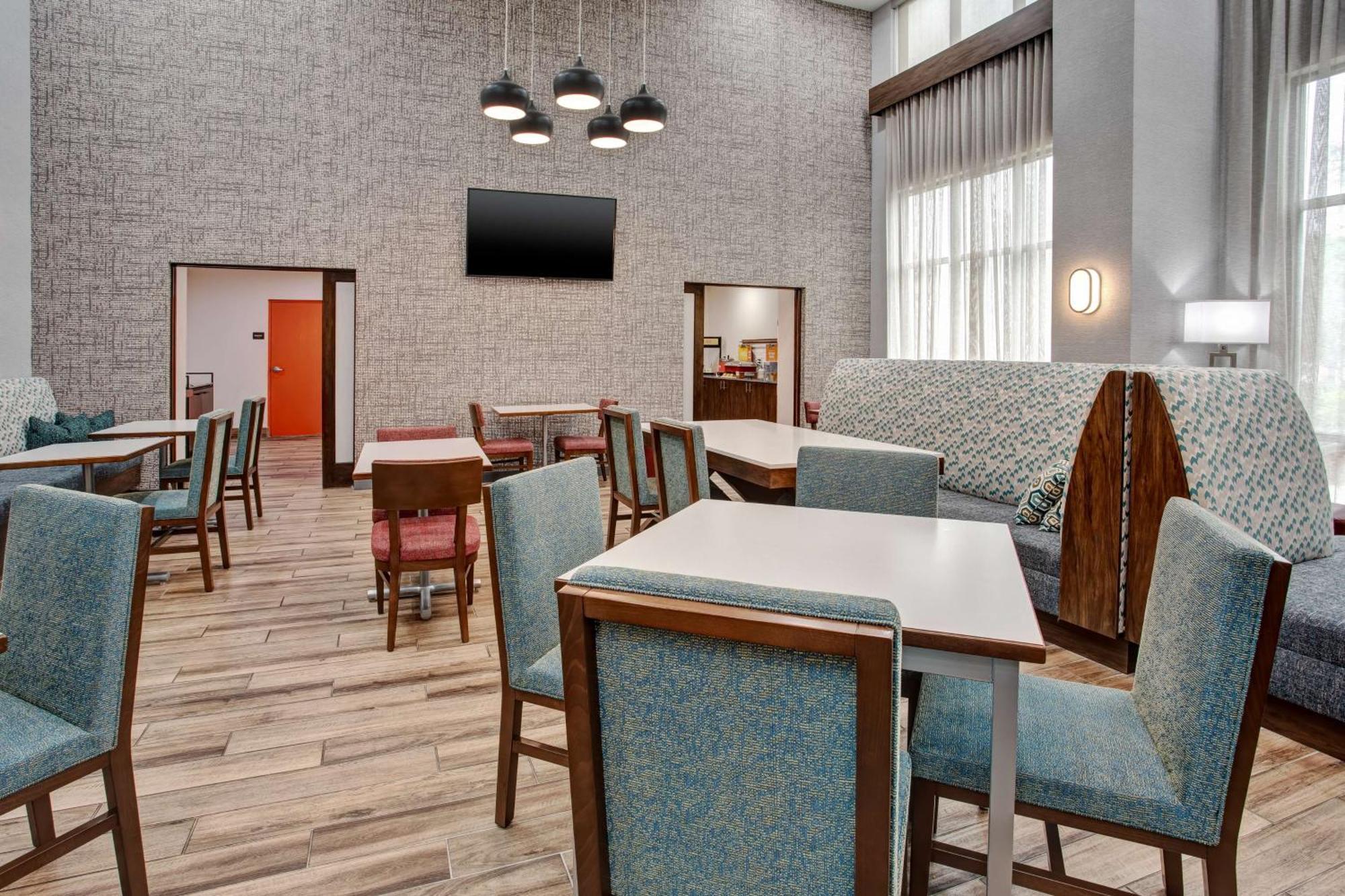 Hampton Inn & Suites Tampa East Casino Area Seffner Dış mekan fotoğraf